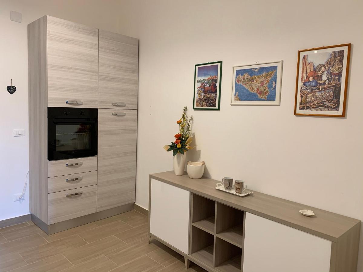 Le Torri Dell'Acqua Apartment ปาแลร์โม ภายนอก รูปภาพ