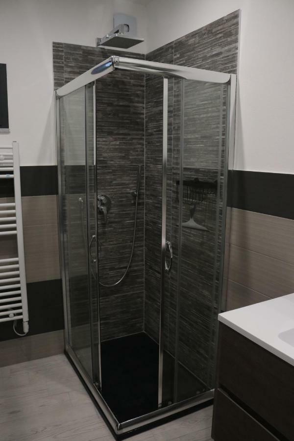 Le Torri Dell'Acqua Apartment ปาแลร์โม ภายนอก รูปภาพ